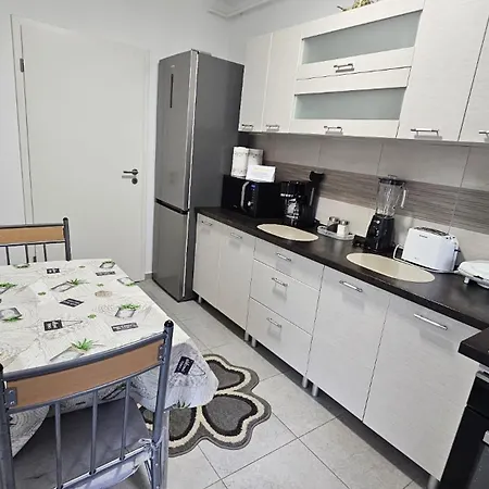 Апартаменты Elissa *